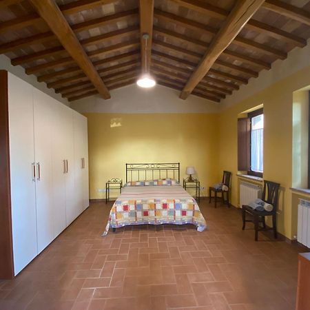 Agriturismo Sant'Angelo Holiday Farm Gualdo Cattaneo Buitenkant foto