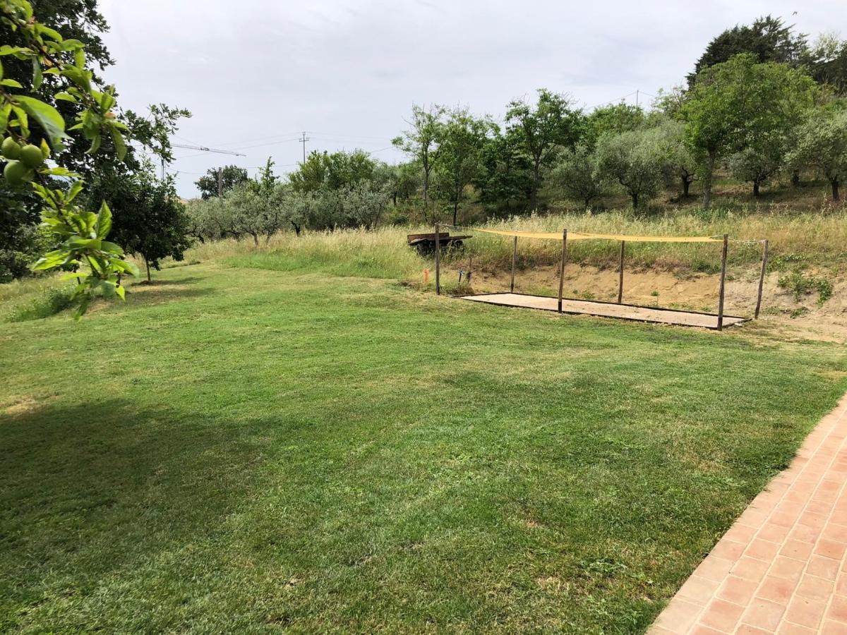 Agriturismo Sant'Angelo Holiday Farm Gualdo Cattaneo Buitenkant foto