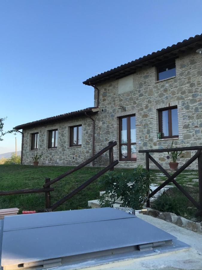Agriturismo Sant'Angelo Holiday Farm Gualdo Cattaneo Buitenkant foto